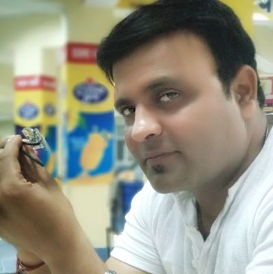 abhisonam1916's profile picture. 