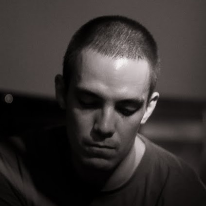 pozdno's profile picture. keyboard player and sound sculptor