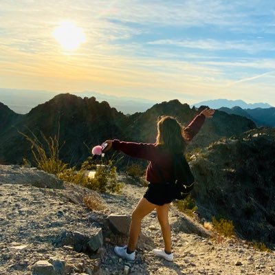 AnnayBotello's profile picture. #27