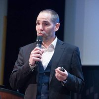 Hubert (hellomybot) (@hub_hellomybot) 's Twitter Profile Photo