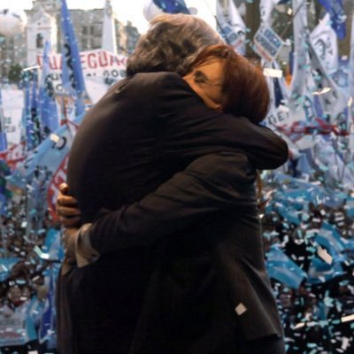 El amor vence al odio✌🏻. Memoria, verdad y justicia. Cristina, Nestor y Peron. La gloriosa JP 🇦🇷