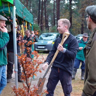 Forestry England employee based in the New Forest 🌳 MSc forestry student 2020/2021 🌲Horticulture graduate. Views my own