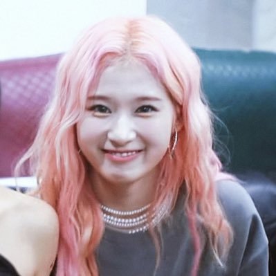 Jimthebear2's profile picture. #TWICE #BTS #DAY6 #Sana #JungKook #GeorgiaTech