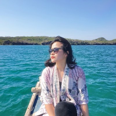 firdakabisat's profile picture. 