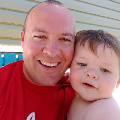 Teacher at Trillium Woods Elementary School in Barrie.
Husband and father of three.
We live in Orillia.