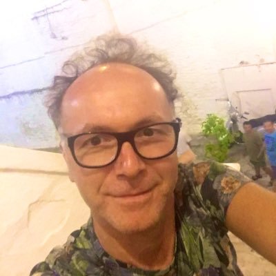 Engineer with a passion for photography, travel, and design. Si diventa diavoli solo perchè hanno umiliato l'angelo che c'è in te.