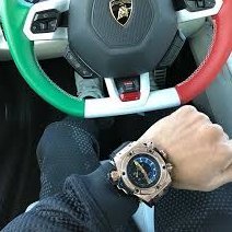 dzidrakc2fr's profile picture. 複数の企業の社長業、投資家。昔苦労して沢山支えられた経験があります。なので色んな方を少しでも応援できたらと思いアカウントを作りました。皆さんに💵を少しでもお渡しできればと思ってます。詳細は私の公式LINEかツイートにて発表しますのでご確認下さい。