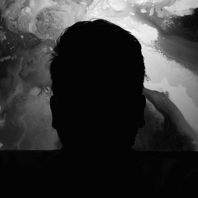 10thBin10th's profile picture. ‏‏آزاد و رها، در جستجو