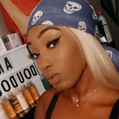 HadjaDoudou's profile picture. 