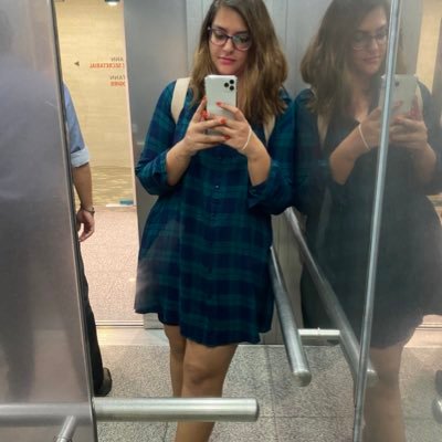 KatyalYashika's profile picture. Engineer, Developer: Golang Android Java Kotlin 📱