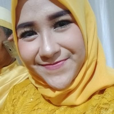 IkaNurjannahAr2's profile picture. di beri kejutan