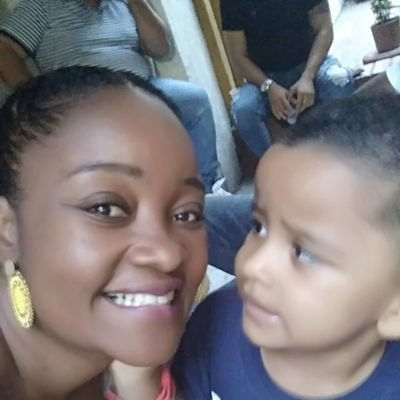 Caleña. Mamá de Juan Martín. Economista @lauao y Especialista en Gestión Publica @esapoficial. Opiniones Personales.