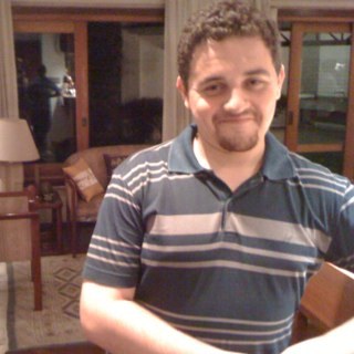 RMontemezzo's profile picture. Uma pessoa que não twitta muito!