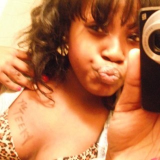 SexDissluv_'s profile picture. #TeamDARKSKIN` || 15yr`s Capicorn` ||Lovee $$$$_MULA ; Shoppn` ||Silly Buh A Cutiee =D || A Lover`Nott Ah Fiqhter ||