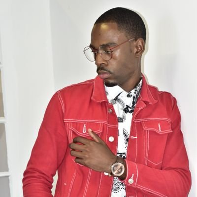 Nhlanhl30991637's profile picture. Model, actor, TV presenter and voice over artist