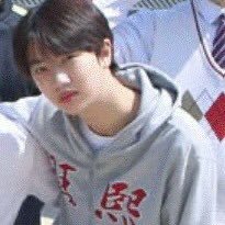 New_________C's profile picture. 크오에 죽고 크오에 산다