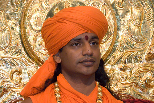 Paramahamsa Nithyananda Swami's blissful devotees eN.Sangha @ http://t.co/Jr7zc9wA