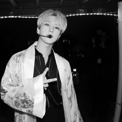In this complex and grey world, if we are together with carats.. everything just looks beautiful like rose quartz & serenity. - Kwon Soonyoung #HOSHI #KSY