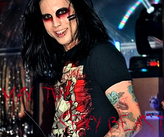 Maxsmakeup's profile picture. Follow if you LOVE Max or any etf member. @max_the_ripper follows his makeup =] and he should because its just as fucking amazing as manson himself