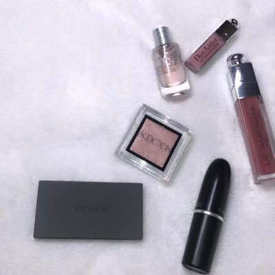 onaka_suiita's profile picture. 