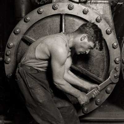 Writer for the World Socialist Website - https://t.co/0wWGGLfu0w.
NYC Teacher
