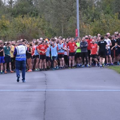 Dad, Hubby, all round normal guy. Hard worker, determined and competitive. All round lover of sport, runner (sort of) 1 of the RD's of Heslington parkrun 😜