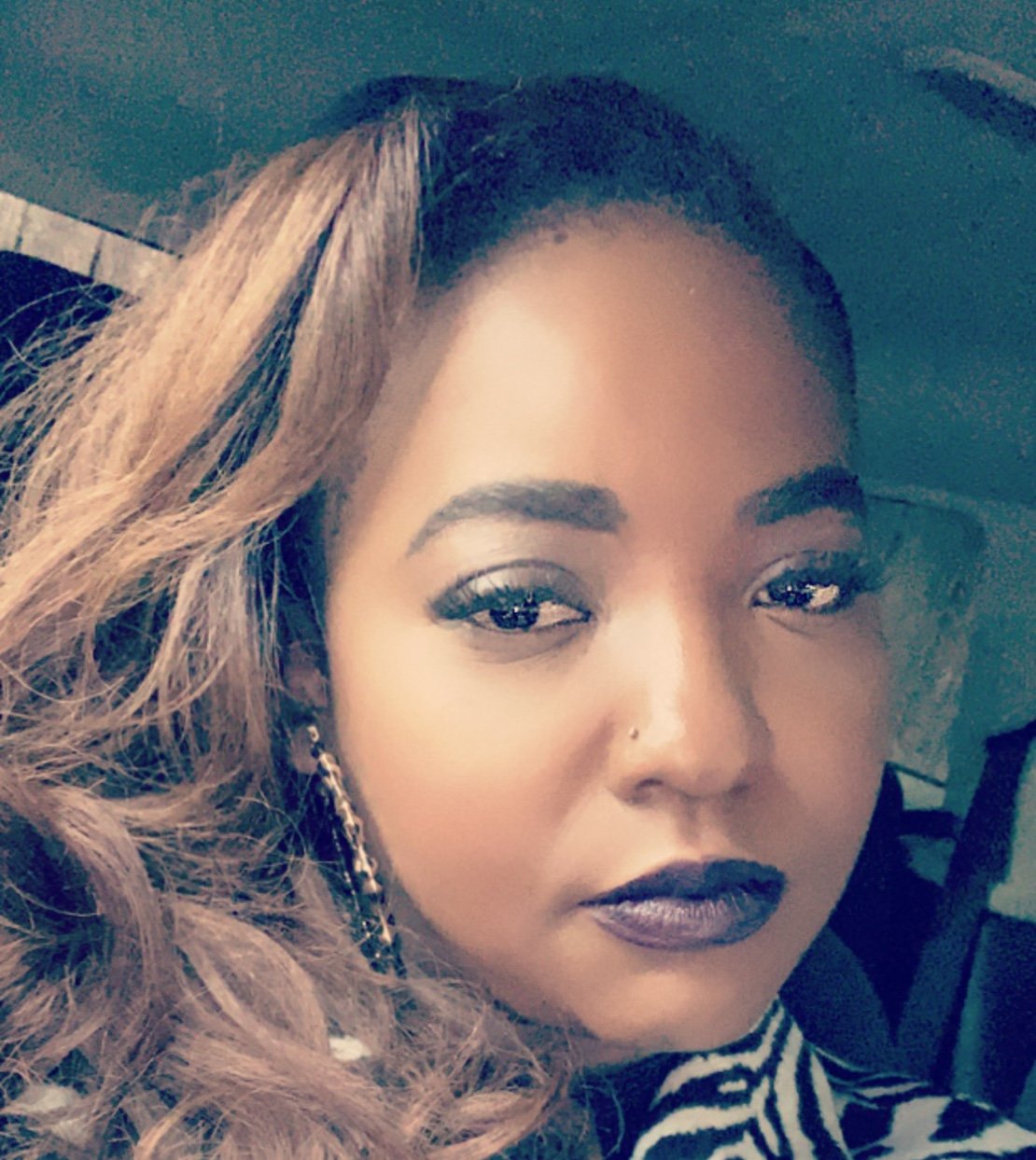 Seattle raised, can't leave the house without an accessory, made a pit stop in ATL,Houston I'm here to stay. God first #RipMommy082513❤️