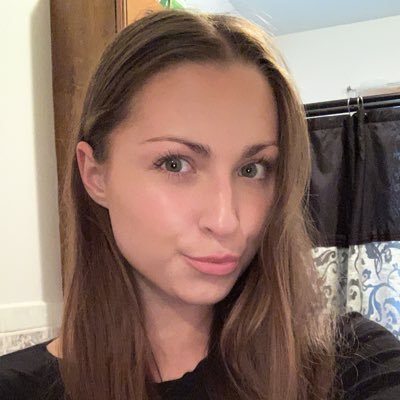 HollySpoorxoxo's profile picture. 