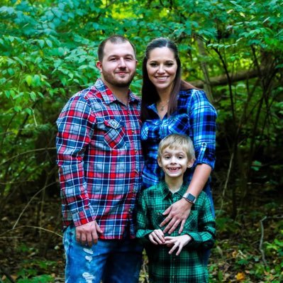 Braylensmom1212's profile picture. my son comes first before anything. #ilovesomeonewithautism ❤ cashapp:$crystalmeece