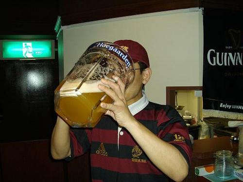 今日のお酒が飲めるのは○○さんのおかげです♪(人ΦωΦ) 飲める、呑める、のめるぞ～♪酒が飲めるぞ～!!!ш(ΦдΦш) 移転先→新宿区西新宿7-16-4コンシェルジュ髙橋2F-C。ポケストップ5個、最寄りのファミマがジムになりました！＼(^o^)／ポケGOトレーナー。TL50、チームヴァーラー。