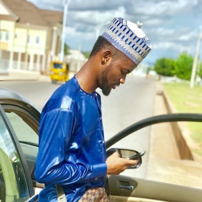 DURAVOLTS's profile picture. 🇳🇬/🇸🇦👑 📸AWAD_ALJUHANI 👻Snap-Cadetteezy Pro-active, hardworking and ability to master new concepts Teamwork skills and fully focused. IN GOD I TRUST!