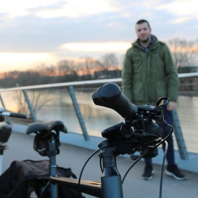 jonas9619_'s profile picture. $MOMO believer 🐕
$MOMO dev
Building the strongest community in crypto.
We don’t follow trends — we make them.

CA: G4zwEA9NSd3nMBbEj31MMPq2853Brx2oGsKzex3ebonk