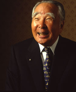 このbotをフォローすると、スズキの会長兼社長、鈴木修氏の名言が毎日あなたへ届きます。