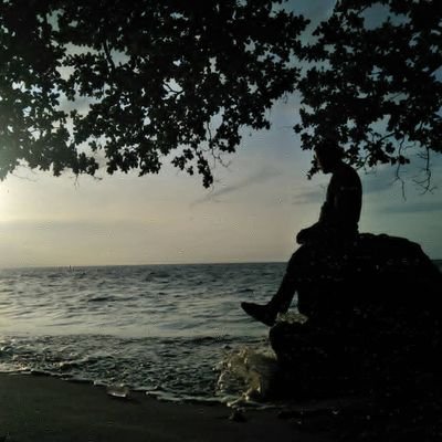 emank4715's profile picture. Red and White my Country