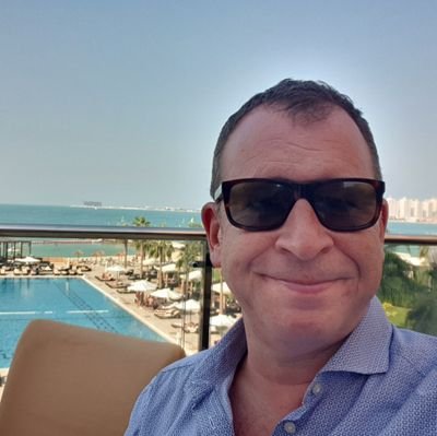 Lozzy_H's profile picture. The views expressed are my own.  Father of 2 boys, supporter of Gillingham FC and real indie pop . Dislikes right wing politics and gbnews presenters