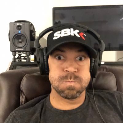 OffensiPhobic's profile picture. 