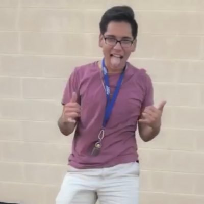 staccato_dorado's profile picture. ☀️|915|☀️