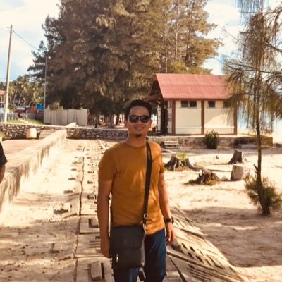 Service Engineer||Married||Love to learn||Love to read
