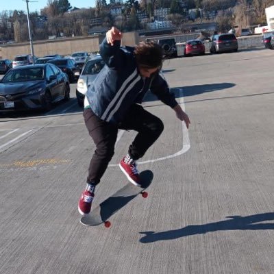 ioducker's profile picture. he/him