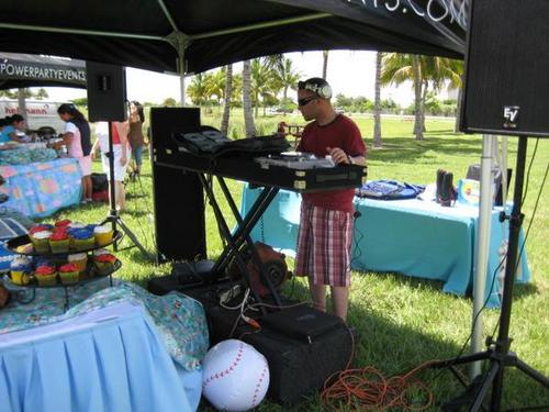 Spinning for over 10 years. Show me the money , I'll show you MUSIC!