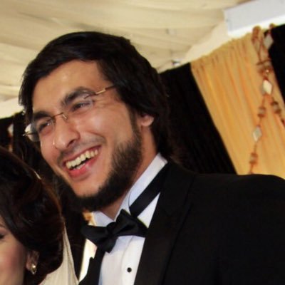 Pharmacist | Business Consultant | Author of ‘’Veni Vidi Vici: Conquer Business Like Caesar’’. See Linkdin for full profile