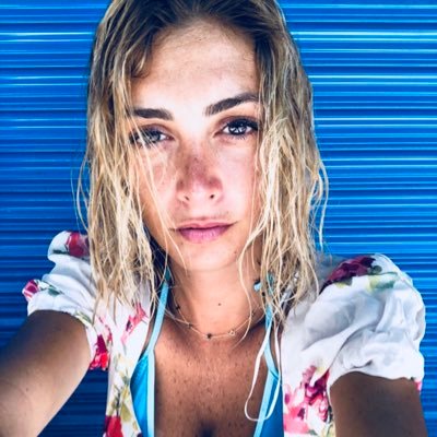 CarmenZaarouri's profile picture. 