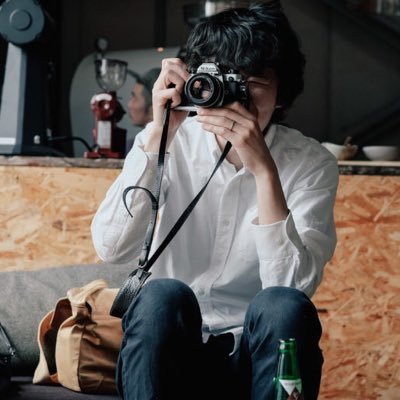 tirykt's profile picture. 家族との日常、広島の街を撮っています。ミニマルに写すのが好き。