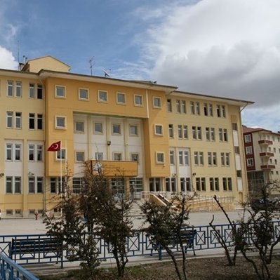 Pursaklar Borsa İstanbul Mesleki ve Teknik Anadolu Lisesi resmi twitter hesabıdır.