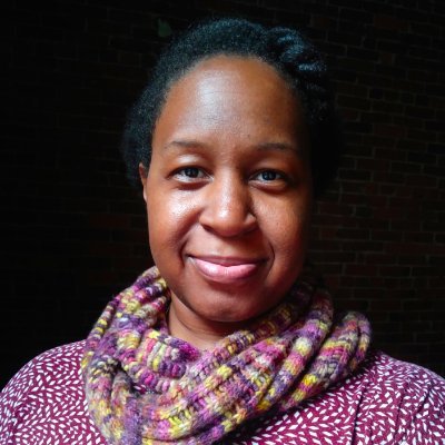 Body positive sewing blogger! Anyone can make any garment for any body, it's just a matter of approaching it a little differently. Purple lover w/travel dreams.