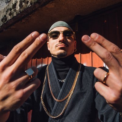 negroberes's profile picture. Berimbolo Sinistro