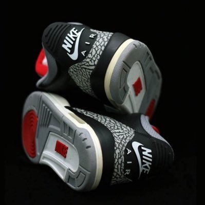 Sneaker Addict & Jordan Head. Collectin', Wearin' & Spendin' On Sneakers...