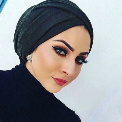 ‏‏خبيرة تغذية ومندوبة مبيعات لكل ما يخص الجمال والصحة