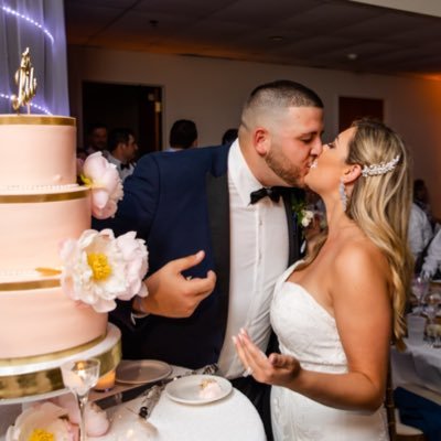 lexaa_24's profile picture. |Hairstylist at Style Room 233|