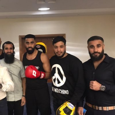 Ozzy_786's profile picture. SnapChat- ozzy_a